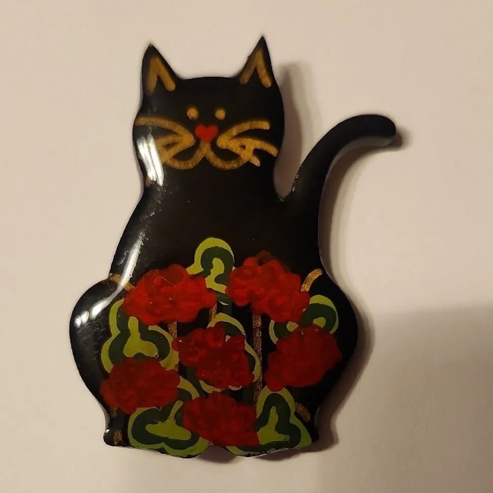 RARE Vintage Wood Black Cat Brooch with Red Flowers